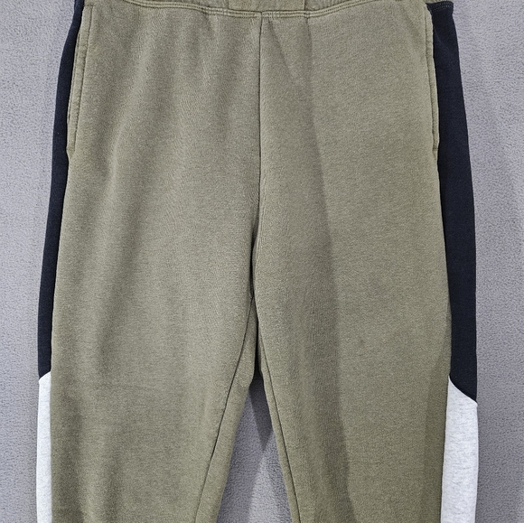 Nike Air CV8573-222 Womens Sportswear Fleece Jogger Sweatpants Color Block M - Picture 8 of 9
